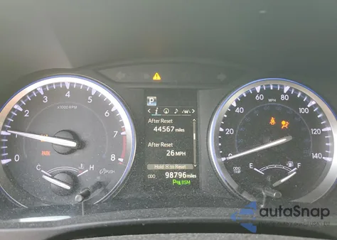 2018 Toyota Highlander Limited z USA, uszkodzony, nr VIN 5TDDZRFHXJS832999